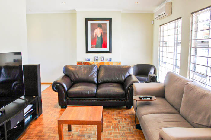 3 Bedroom Property for Sale in Loumar Western Cape